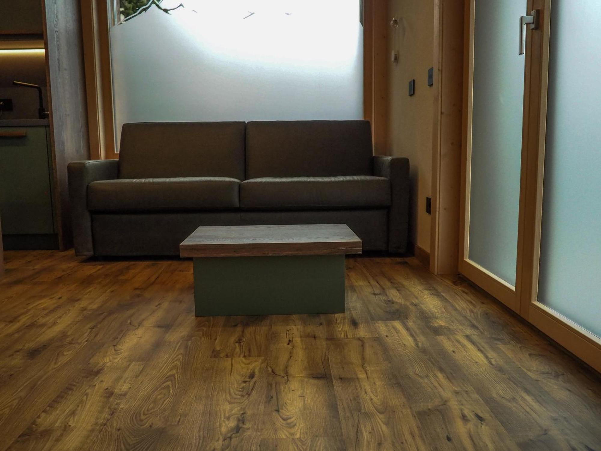 Apartment Yodel